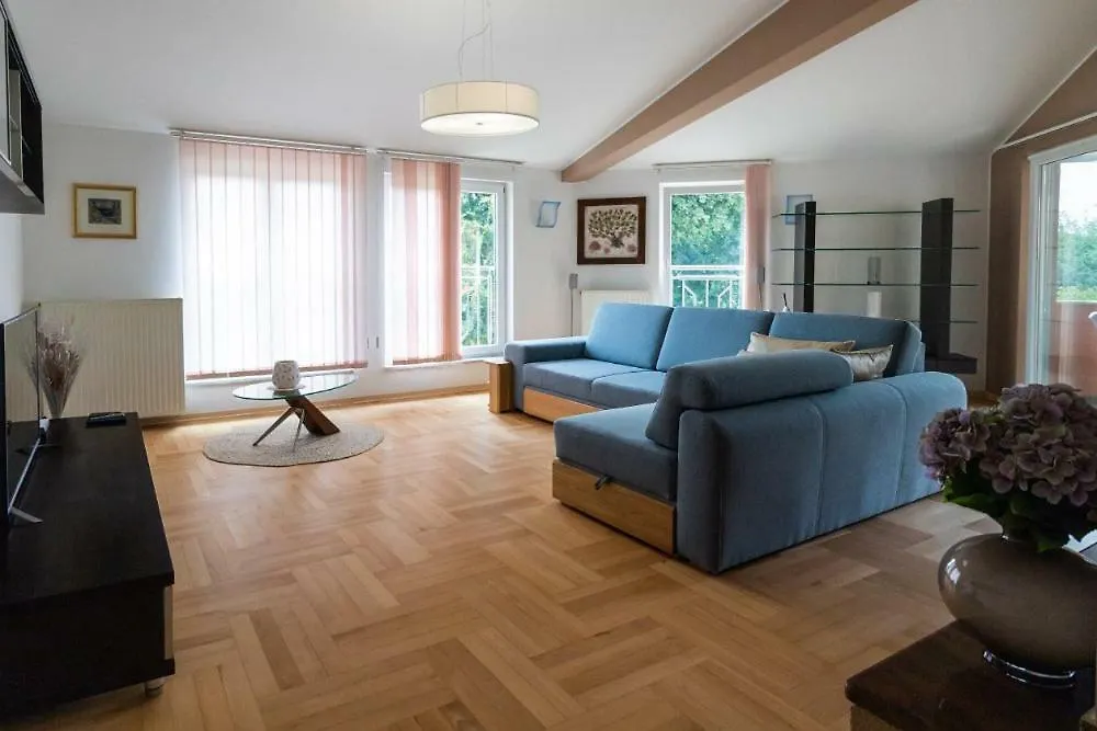 Villa Vintiana PUY 0*,